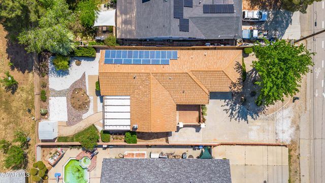 42136 55th Street, Quartz Hill, CA 93536