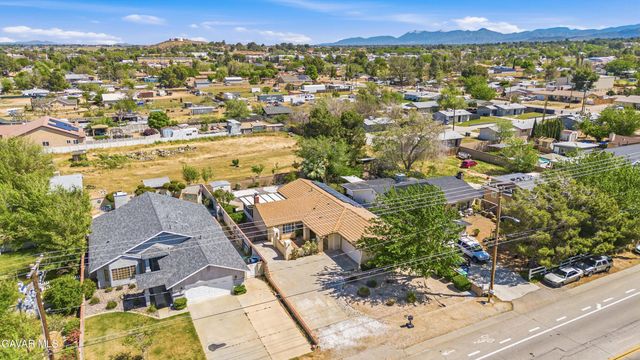 42136 55th Street, Quartz Hill, CA 93536