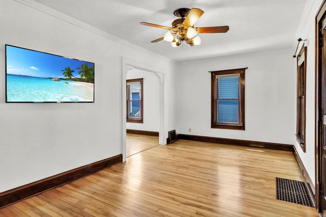 214 S Garfield AVENUE, Port Washington, WI 53074