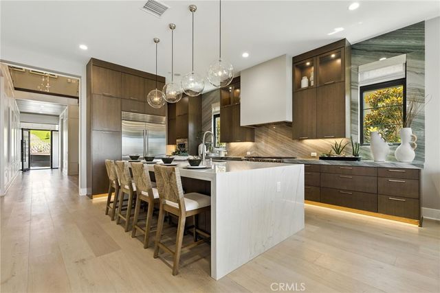 441 Narcissus, Irvine, CA 92602