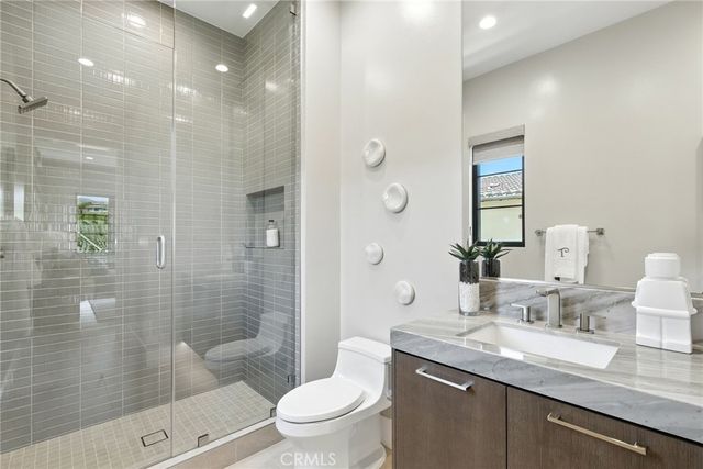 441 Narcissus, Irvine, CA 92602
