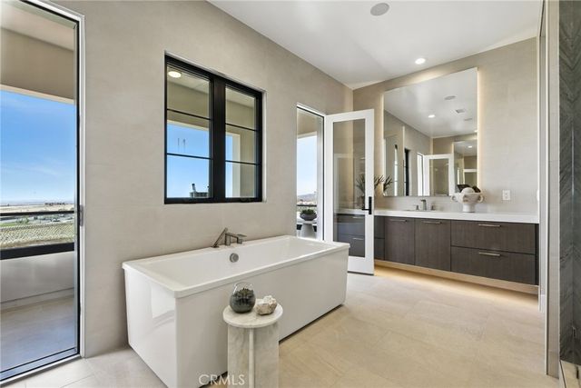441 Narcissus, Irvine, CA 92602