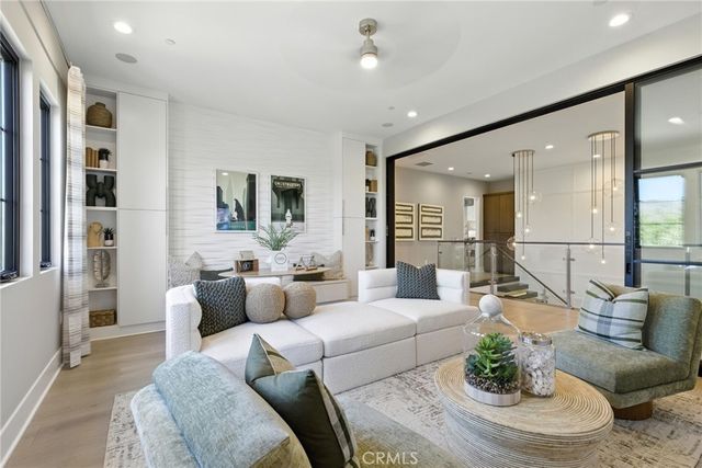441 Narcissus, Irvine, CA 92602