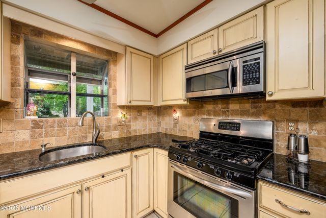 3 Heritage Drive, Howell, NJ 07731