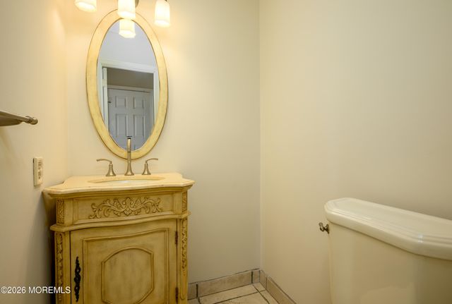 3 Heritage Drive, Howell, NJ 07731