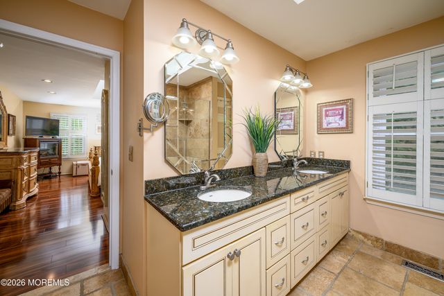 3 Heritage Drive, Howell, NJ 07731