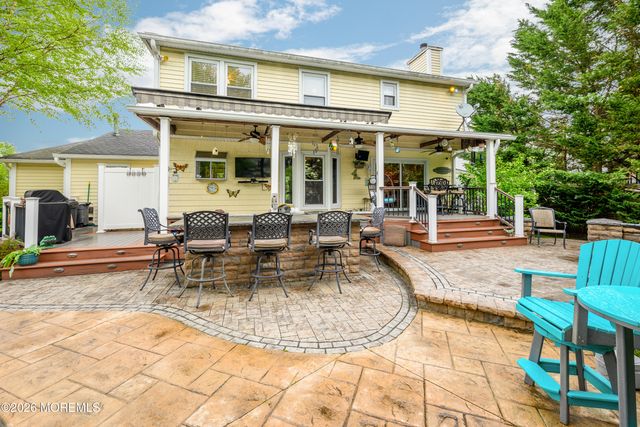 3 Heritage Drive, Howell, NJ 07731