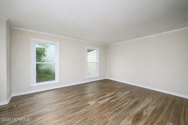 3 Heritage Drive, Howell, NJ 07731