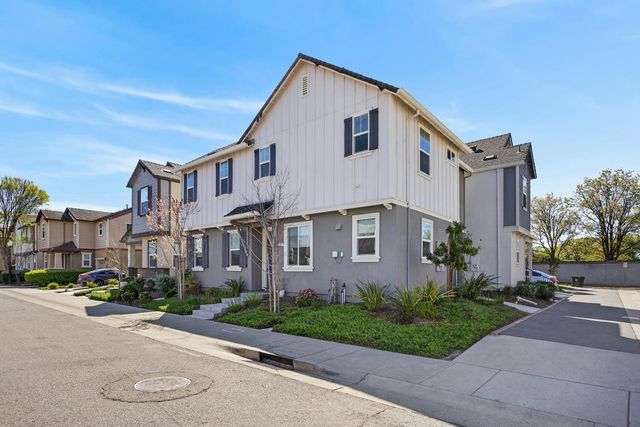 251 Cinema St, Sacramento, CA 95823