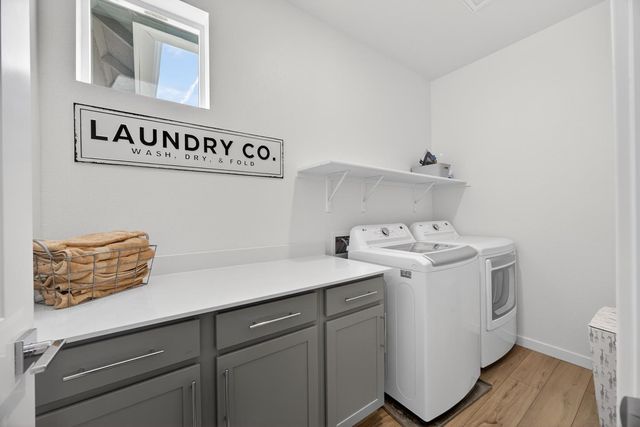 251 Cinema St, Sacramento, CA 95823