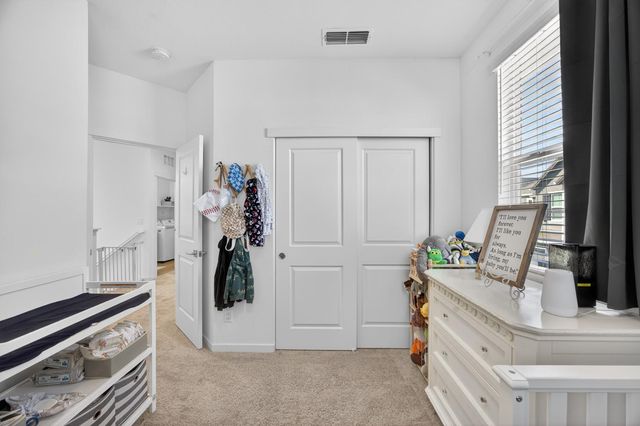 251 Cinema St, Sacramento, CA 95823