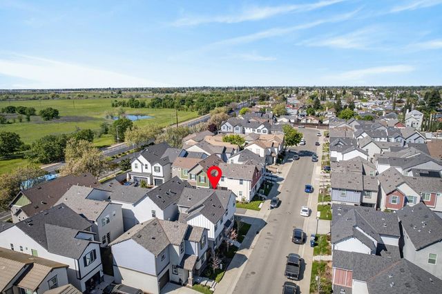 251 Cinema St, Sacramento, CA 95823