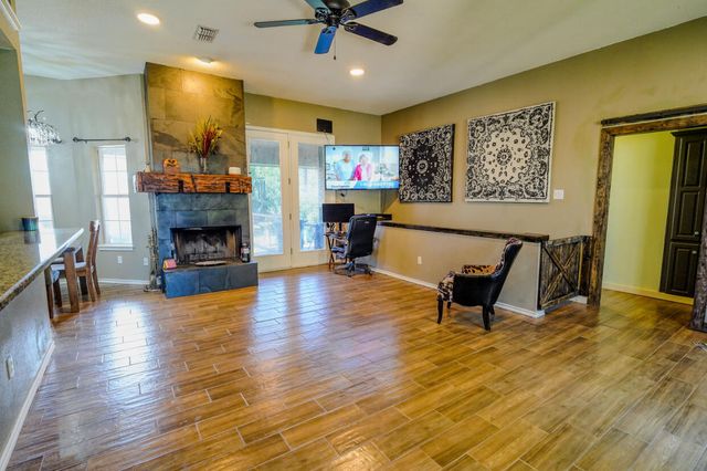 603 15th Street, Shallowater, TX 79363