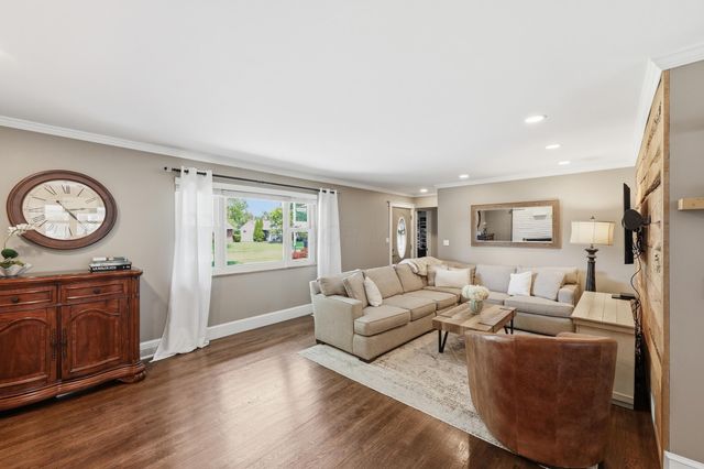 1797 Riverhill Road, Columbus, OH 43221