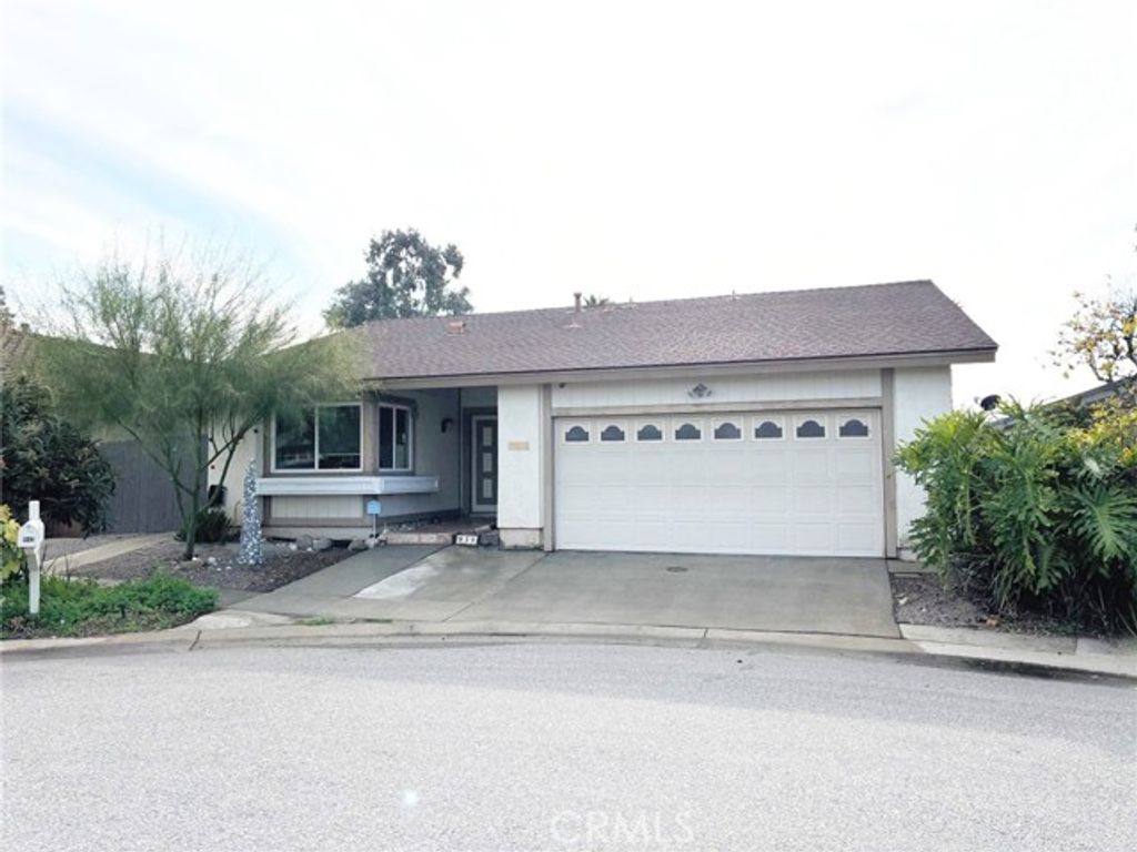 942 Wren Way, San Marcos, CA 92078