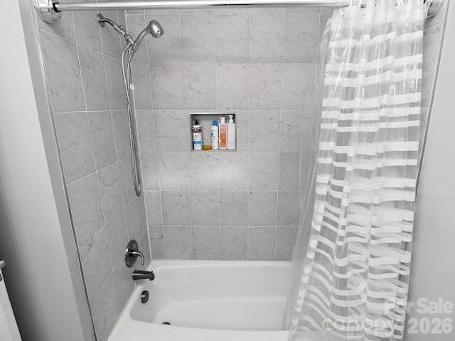 8401 Raintree Lane, Charlotte, NC 28277