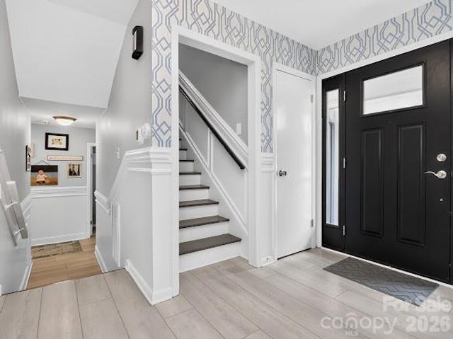 8401 Raintree Lane, Charlotte, NC 28277
