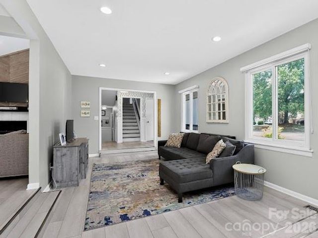 8401 Raintree Lane, Charlotte, NC 28277