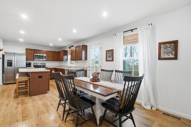 169 Chesapeake Circle 169 Chesapeake Circle, Springfield, OH 45505