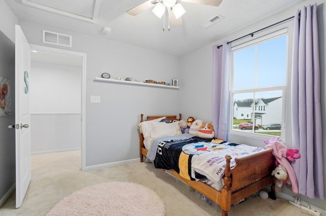 169 Chesapeake Circle 169 Chesapeake Circle, Springfield, OH 45505