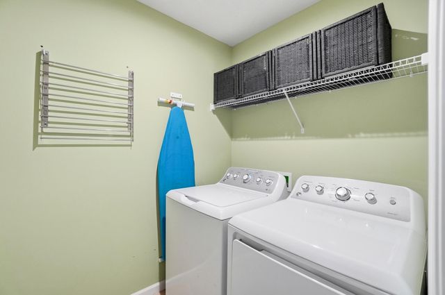 169 Chesapeake Circle 169 Chesapeake Circle, Springfield, OH 45505