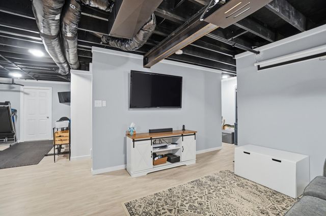 169 Chesapeake Circle 169 Chesapeake Circle, Springfield, OH 45505