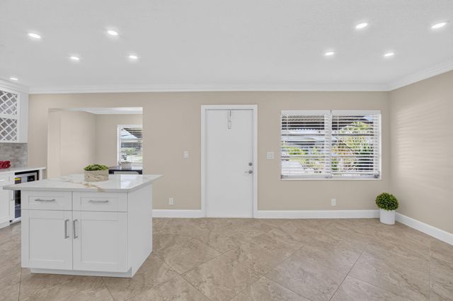 5790 WANDA Lane, Delray Beach, FL 33484