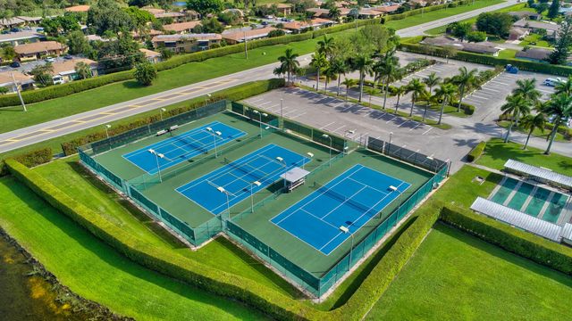 5790 WANDA Lane, Delray Beach, FL 33484