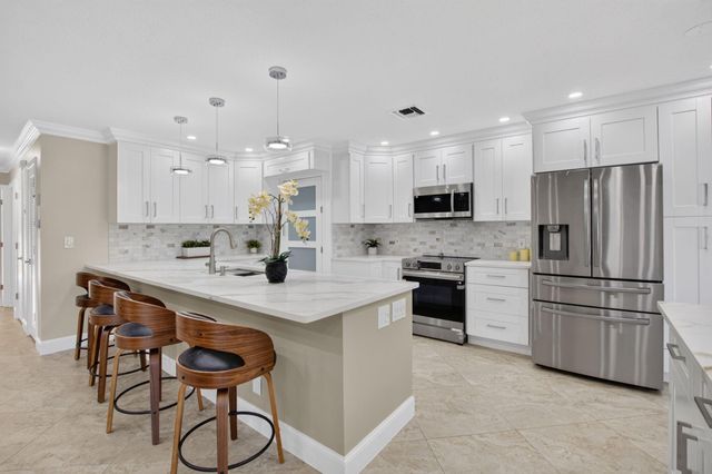 5790 WANDA Lane, Delray Beach, FL 33484