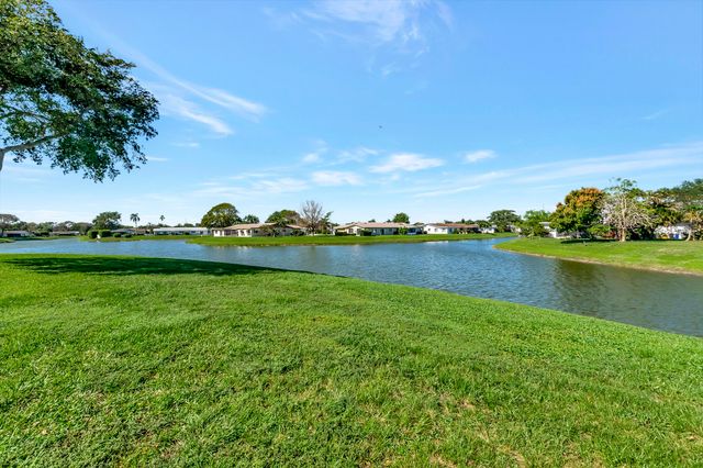 5790 WANDA Lane, Delray Beach, FL 33484