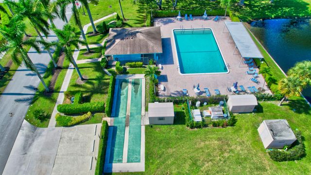 5790 WANDA Lane, Delray Beach, FL 33484