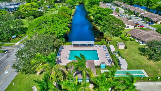 5790 WANDA Lane, Delray Beach, FL 33484