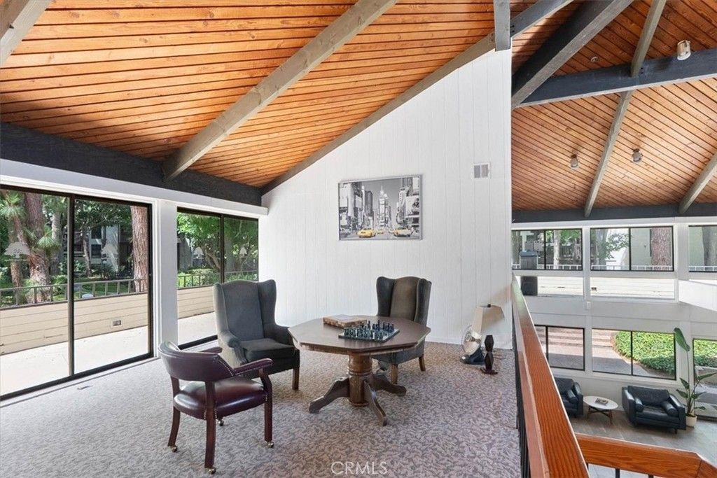 Image 32 of property listing at 7777 W 91st, Los Angeles, CA 90293