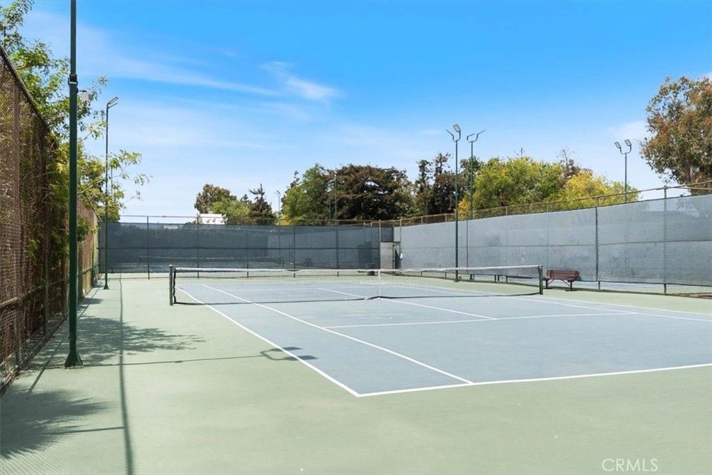 Image 35 of property listing at 7777 W 91st, Los Angeles, CA 90293