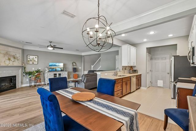 11211 CASTLEMAIN Circle N, Jacksonville, FL 32256
