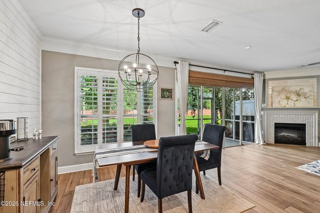 11211 CASTLEMAIN Circle N, Jacksonville, FL 32256
