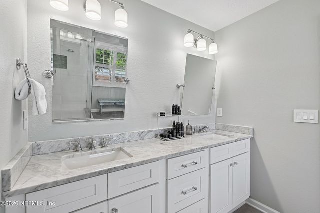 11211 CASTLEMAIN Circle N, Jacksonville, FL 32256