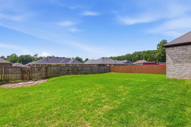 114 Sanibel Circle, Little Rock, AR 72209
