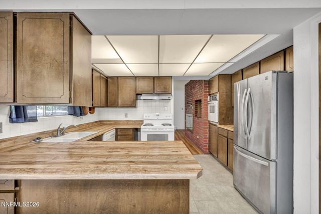153 Wagon Circle, Reno, NV 89521