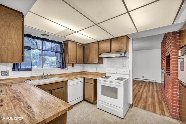153 Wagon Circle, Reno, NV 89521