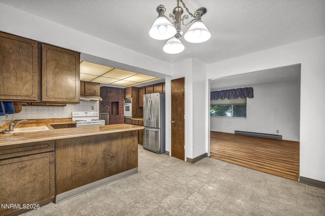 153 Wagon Circle, Reno, NV 89521
