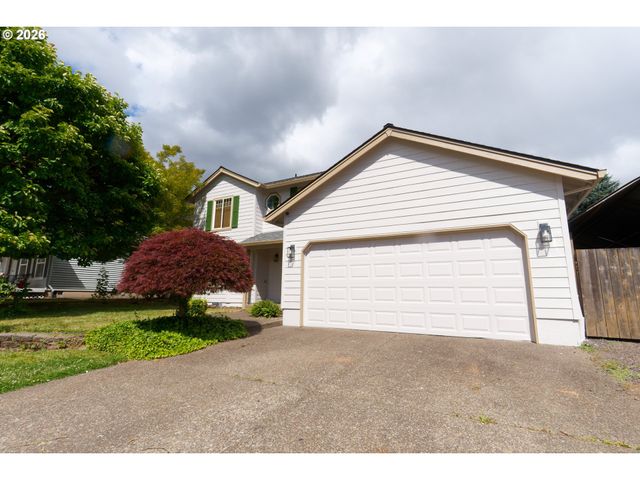 763 Se BOYSEN Ln, Dundee, OR 97115