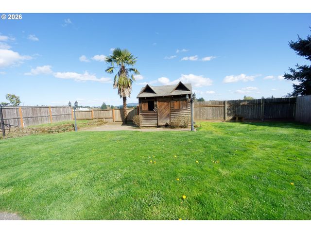 763 Se BOYSEN Ln, Dundee, OR 97115