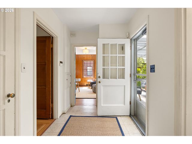 3045 Ne 32ND Pl, Portland, OR 97212