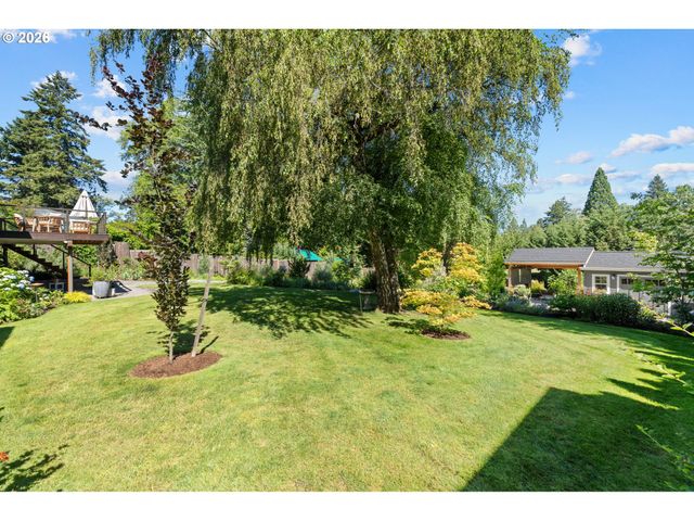 8795 Sw BIRCHWOOD Rd, Portland, OR 97225