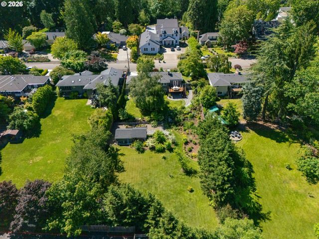 8795 Sw BIRCHWOOD Rd, Portland, OR 97225