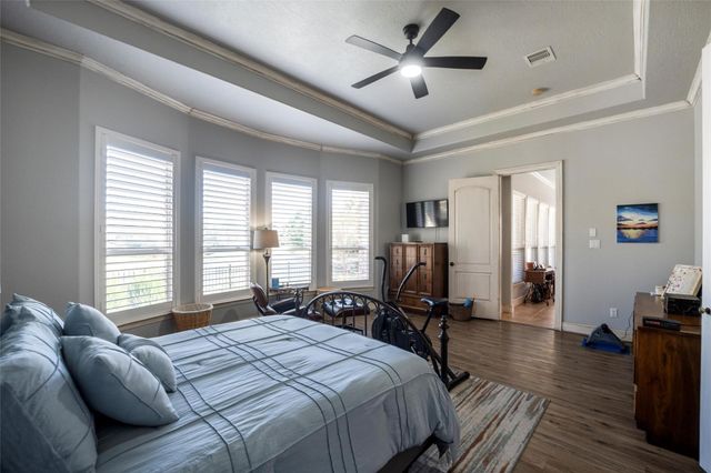 115 Lake Sterling Gate Drive, Spring, TX 77379