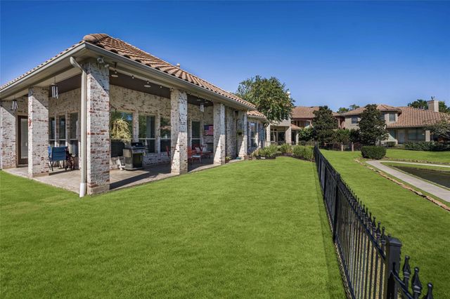 115 Lake Sterling Gate Drive, Spring, TX 77379