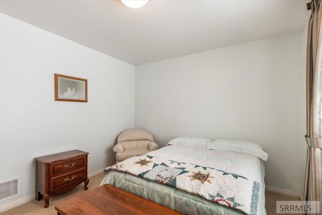 3838 Summerridge Cir, Ammon, ID 83406