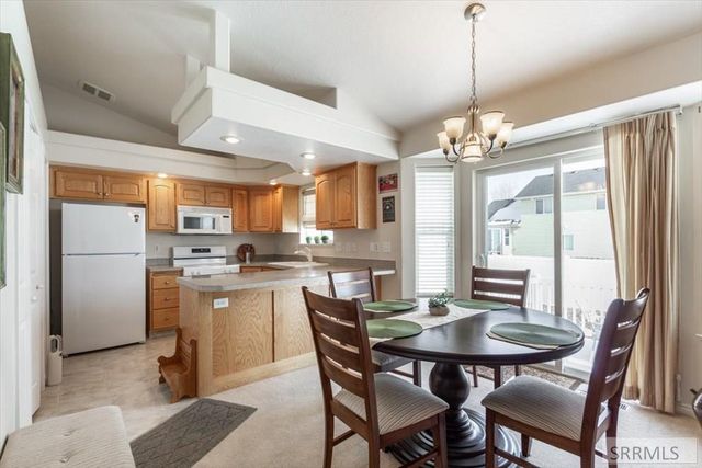 3838 Summerridge Cir, Ammon, ID 83406